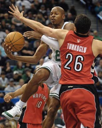 更反映出他 更反映出他